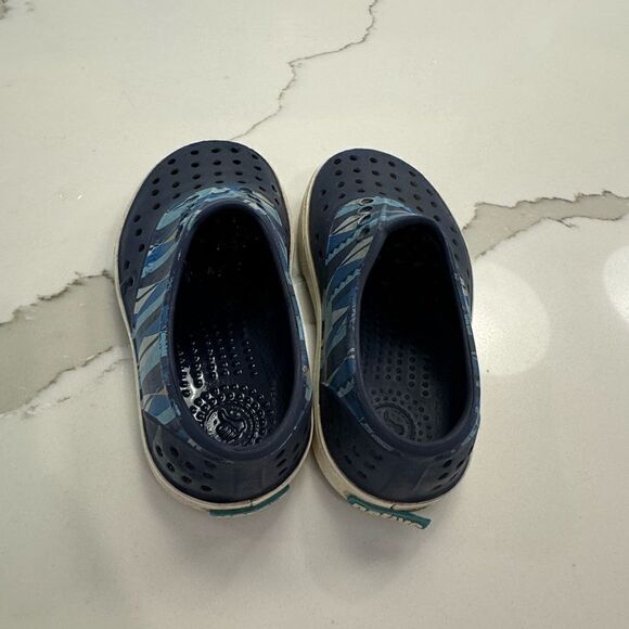 Native shoes size C9 - Picture 3 of 9